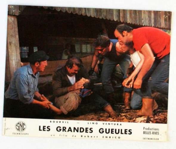 9 photos d'exploitation du film LES