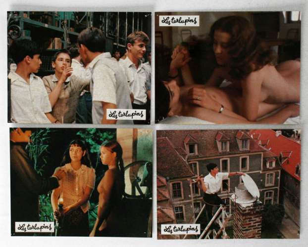 12 photos d'exploitation du film LES TURLUPINS (1980) .